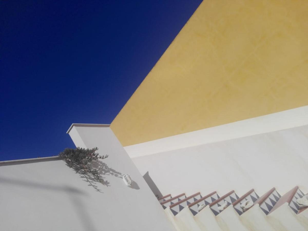Mediterranea Guesthouse B&B Portopalo Di Capo Passero Eksteriør billede